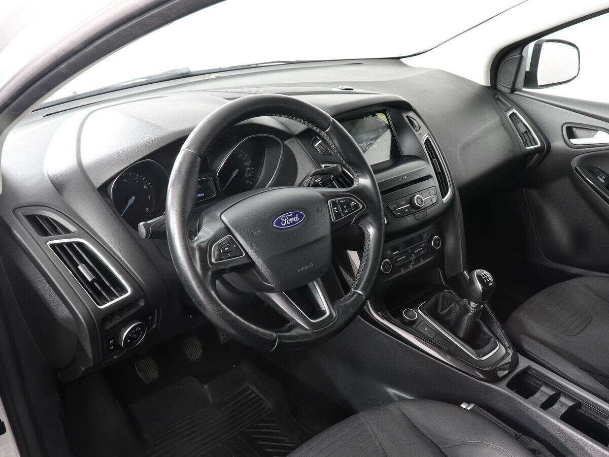 Ford Focus б/у, 2018, Механическая. Фото: #8