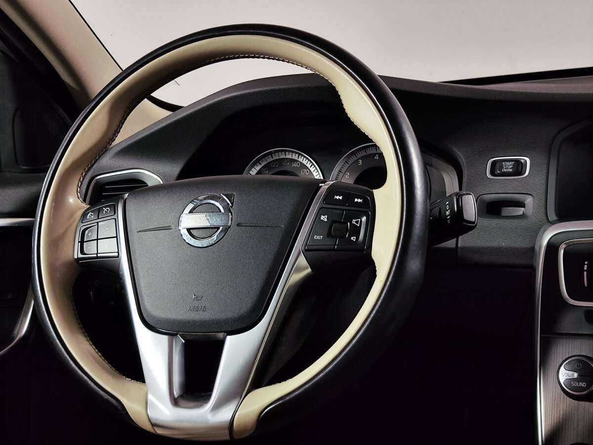 Volvo S60 б/у, 2012, Автоматическая. Фото: #11