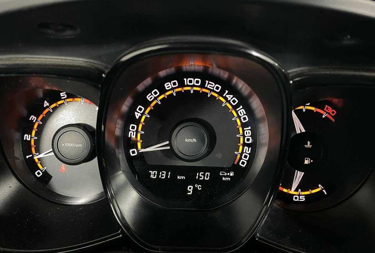 Lada (ВАЗ) Vesta б/у, 2019, Механическая. Фото: #9