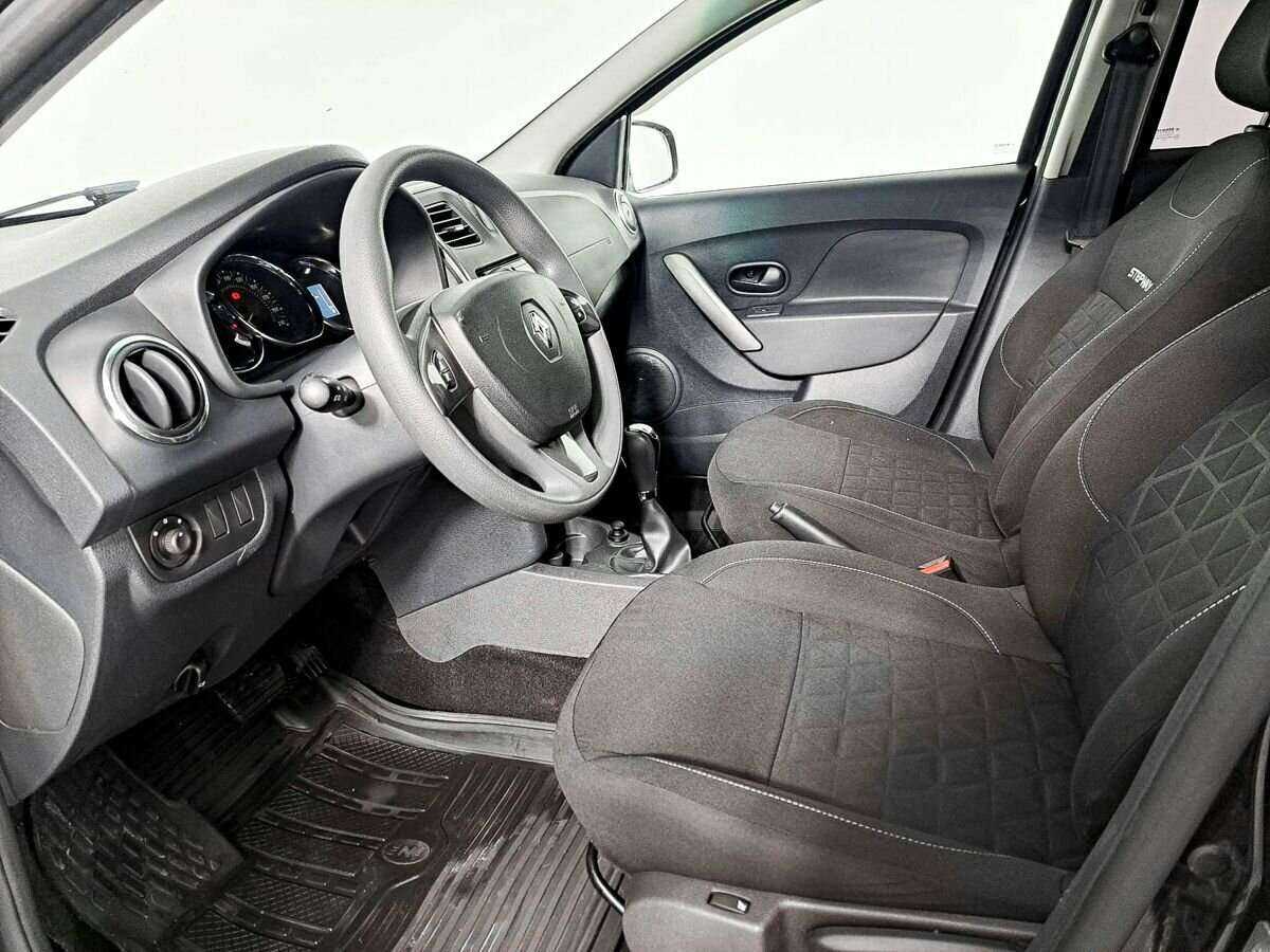 Renault Sandero б/у, 2016, Автоматическая. Фото: #12