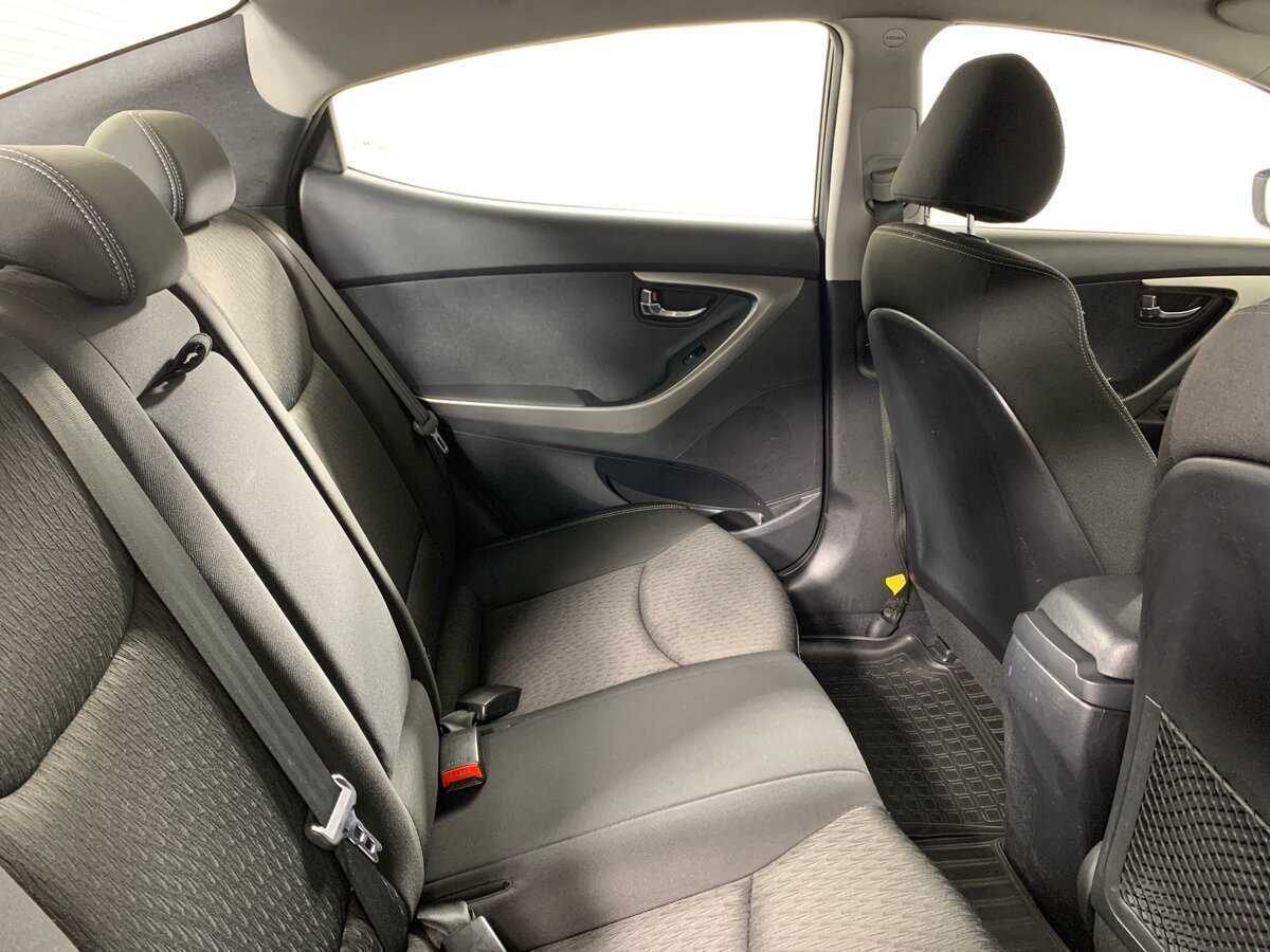 Hyundai Elantra б/у, 2012, Автоматическая. Фото: #17