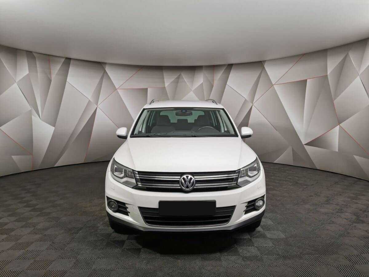 Volkswagen Tiguan б/у, 2013, Автоматическая. Фото: #6