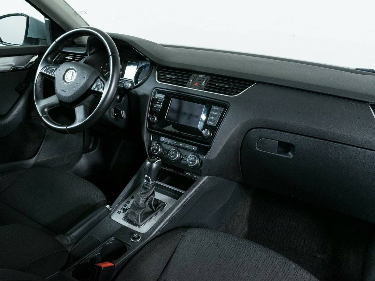 Skoda Octavia б/у, 2015, Роботизированная. Фото: #9