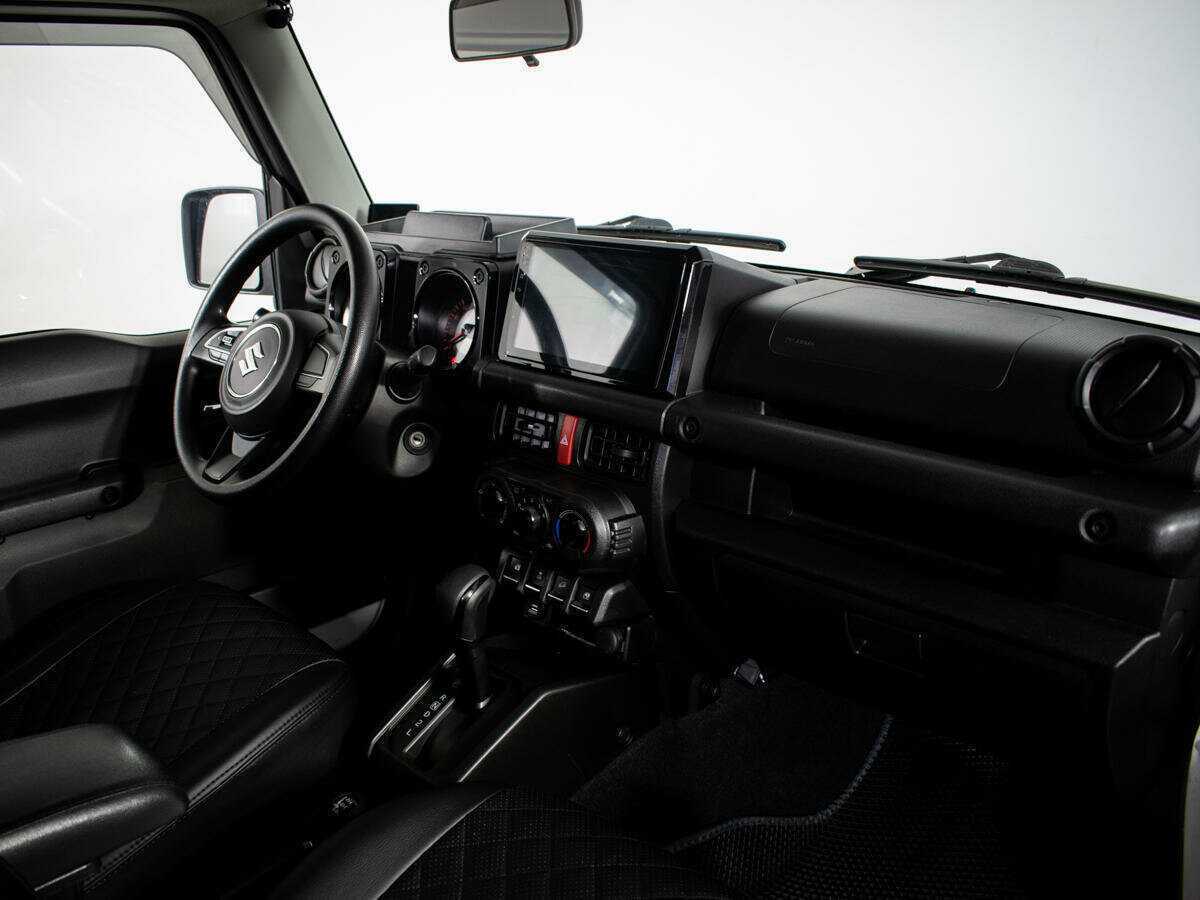 Suzuki Jimny б/у, 2021, Автоматическая. Фото: #5