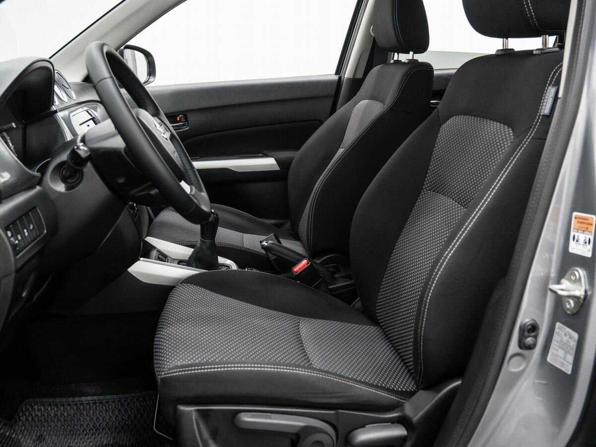 Suzuki Vitara б/у, 2015, Механическая. Фото: #14