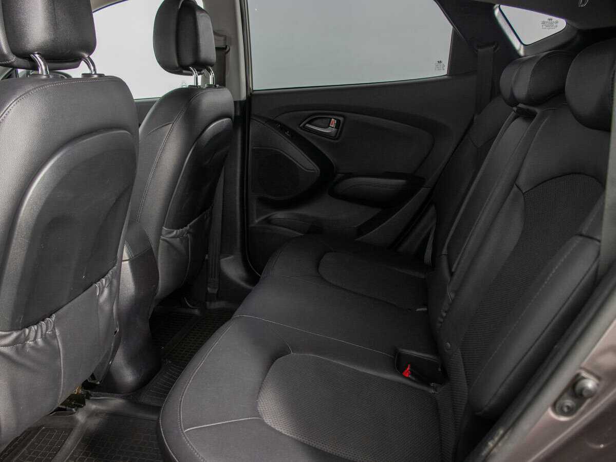 Hyundai ix35 б/у, 2014, Автоматическая. Фото: #12