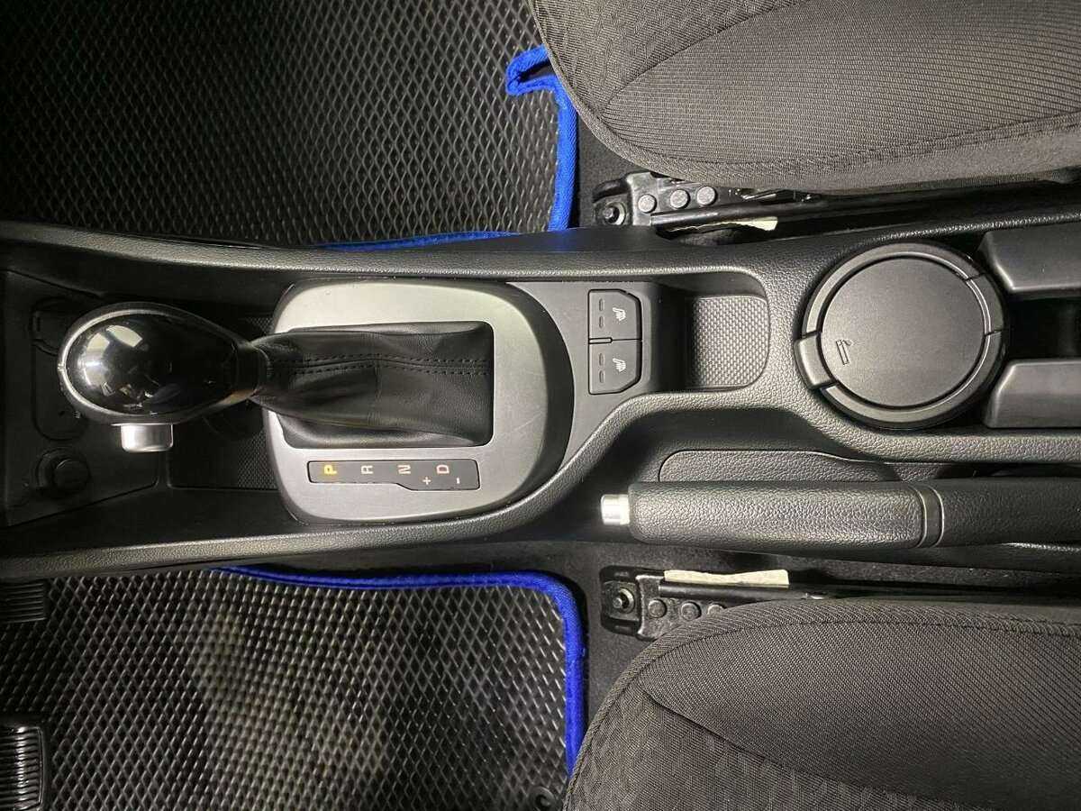 Kia Rio б/у, 2017, Автоматическая. Фото: #11