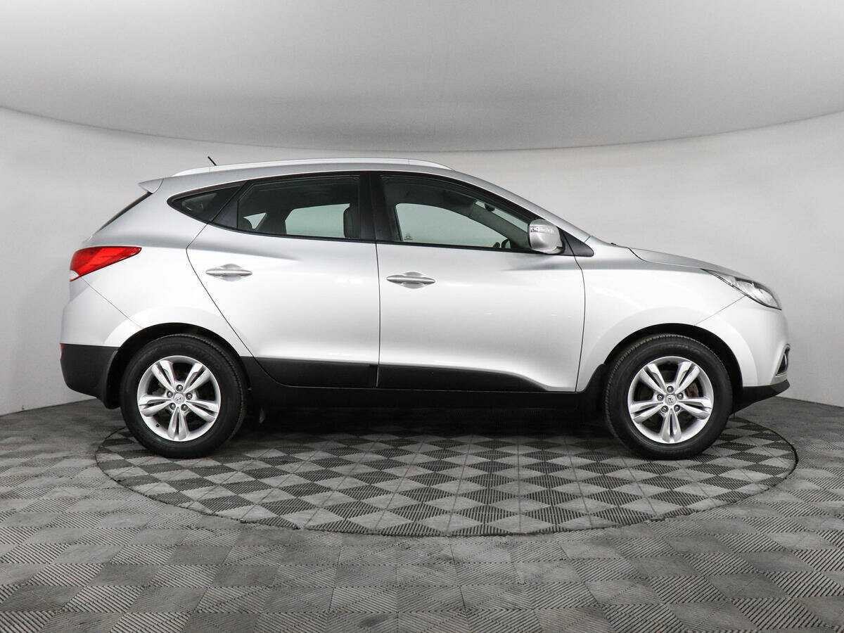 Hyundai ix35 б/у, 2012, Автоматическая. Фото: #3