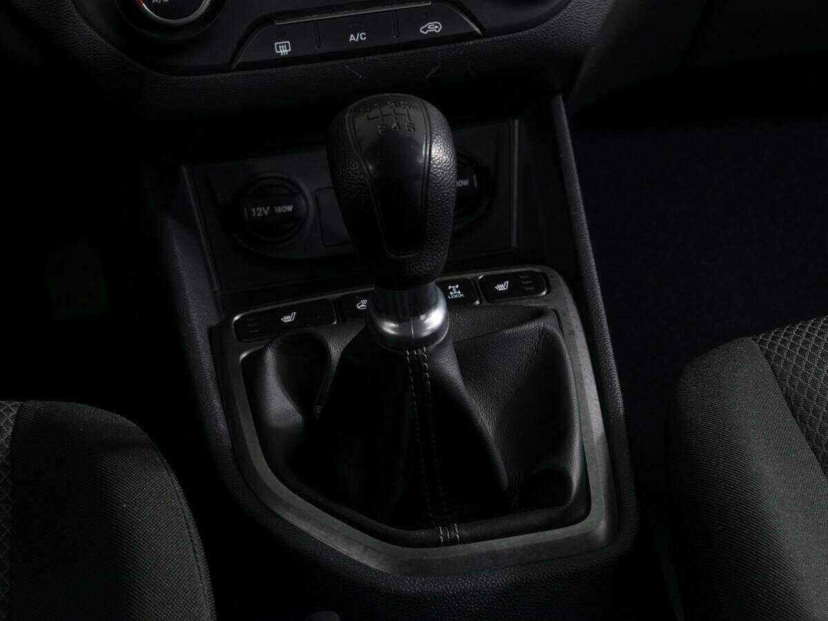Hyundai Creta б/у, 2021, Механическая. Фото: #12