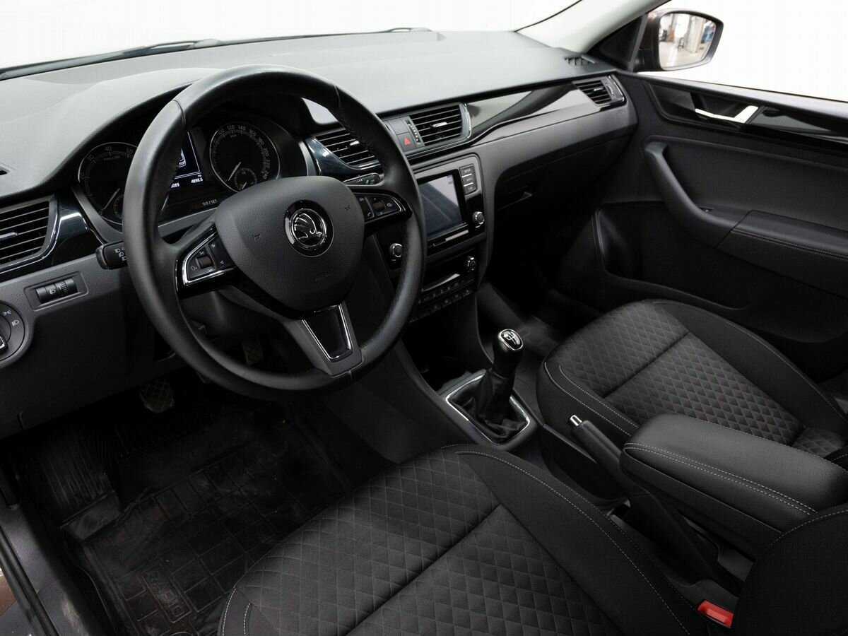Skoda Rapid б/у, 2018, Механическая. Фото: #8