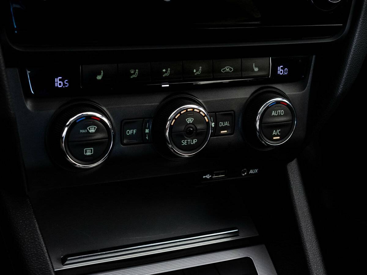 Skoda Octavia б/у, 2014, Роботизированная. Фото: #9