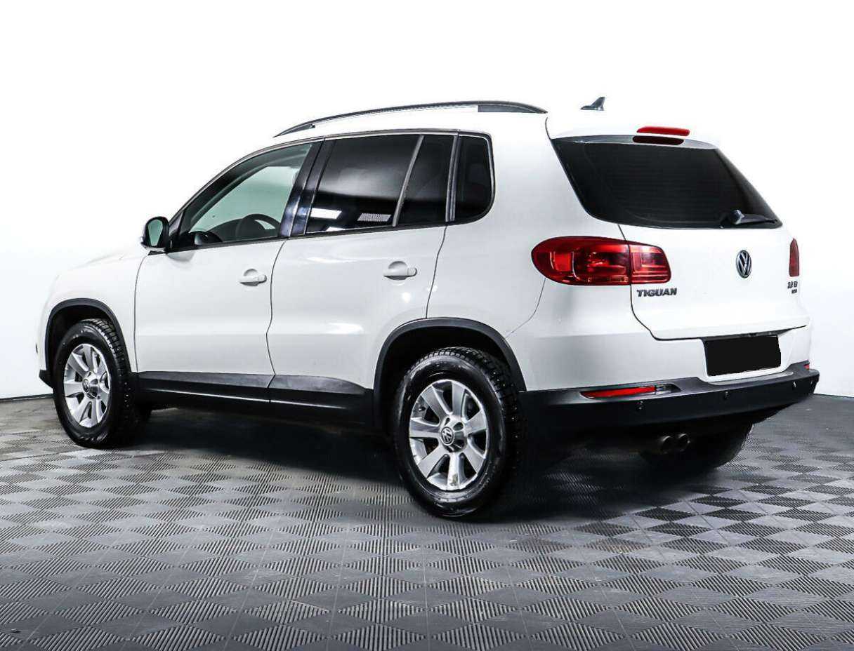 Volkswagen Tiguan б/у, 2013, Автоматическая. Фото: #6