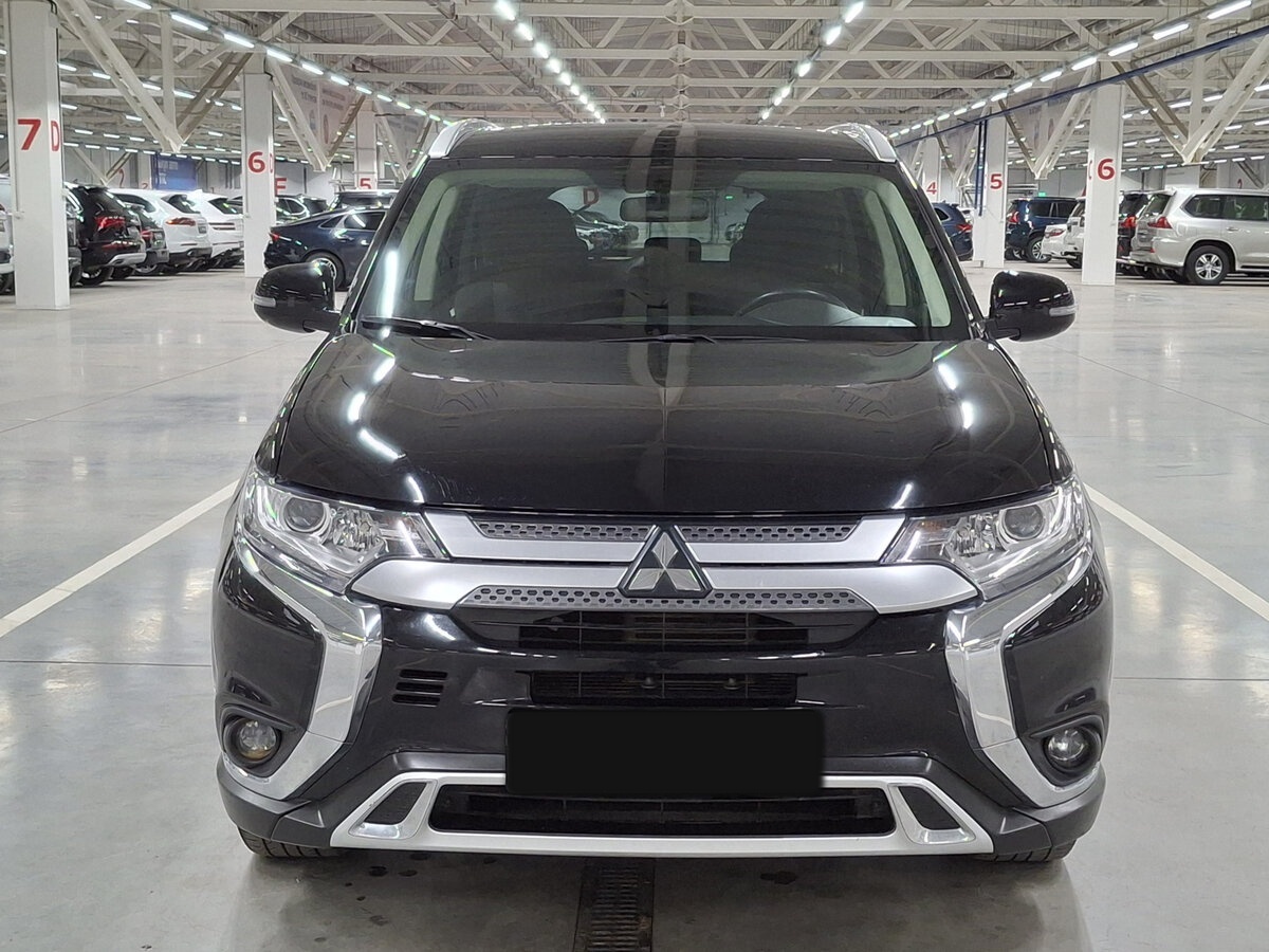 Mitsubishi Outlander б/у, 2020, Вариатор. Фото: #1