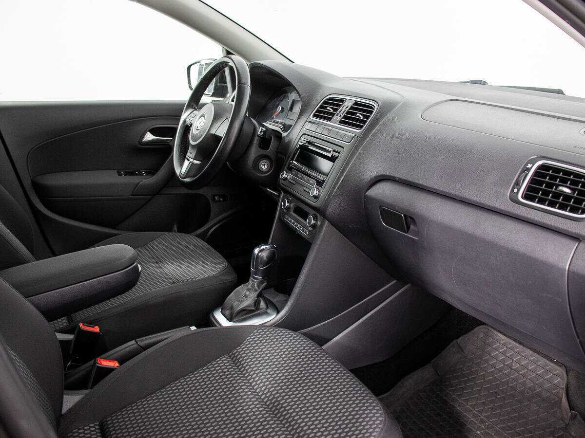 Volkswagen Polo б/у, 2012, Автоматическая. Фото: #8