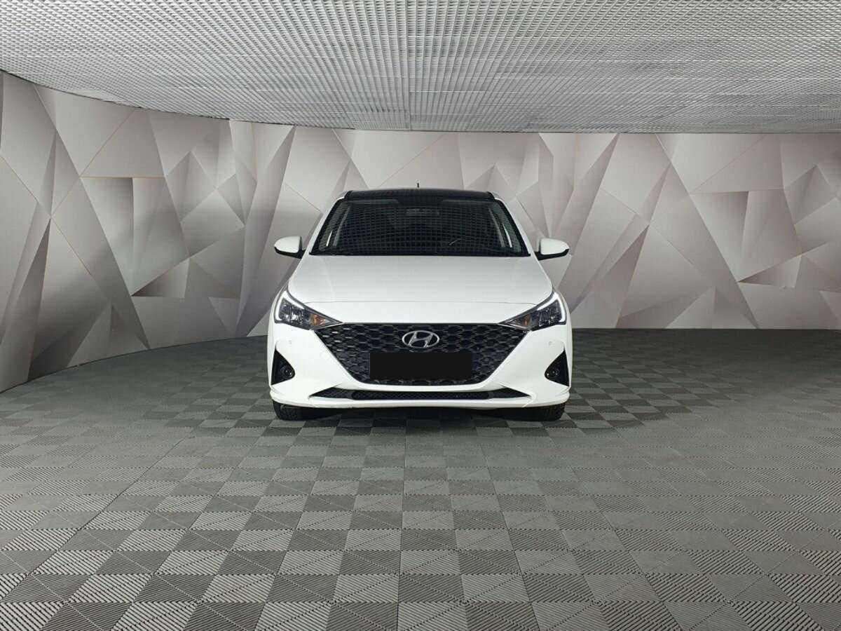 Hyundai Solaris б/у, 2021, Автоматическая. Фото: #4