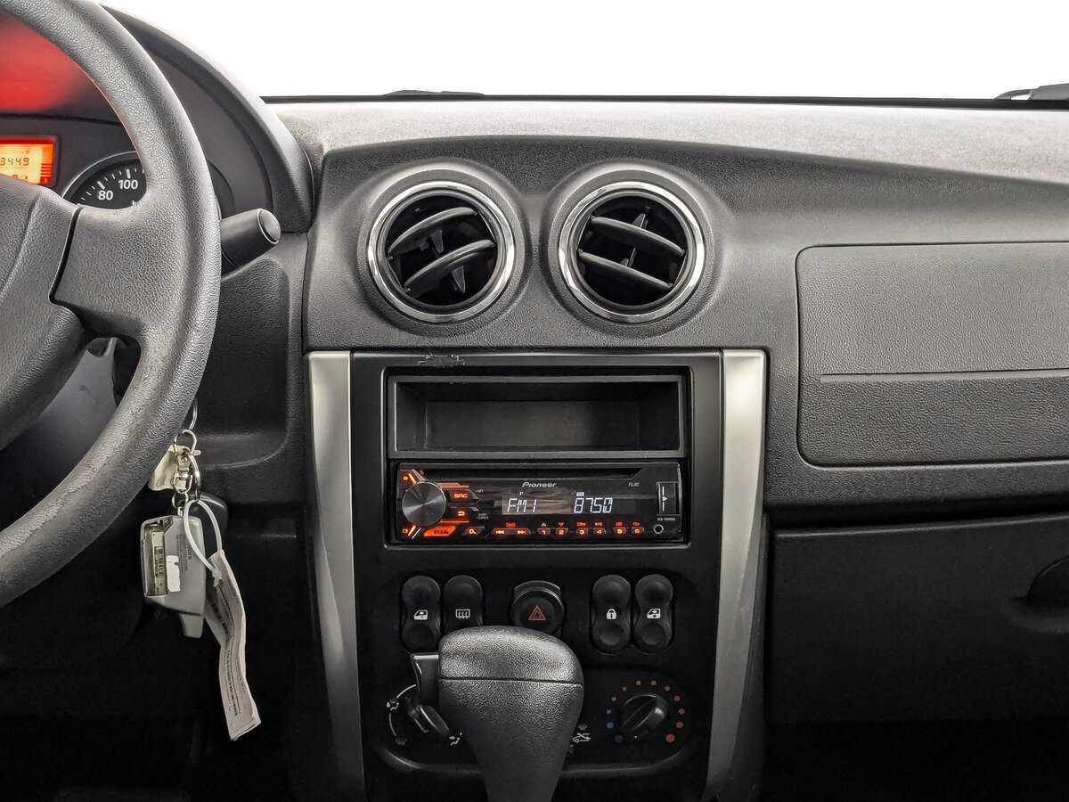 Nissan Almera б/у, 2016, Автоматическая. Фото: #12