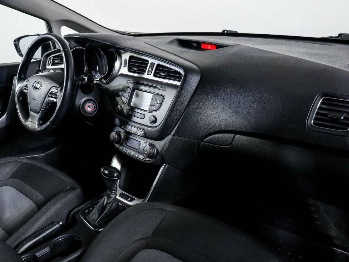 Kia Ceed б/у, 2014, Автоматическая. Фото: #3