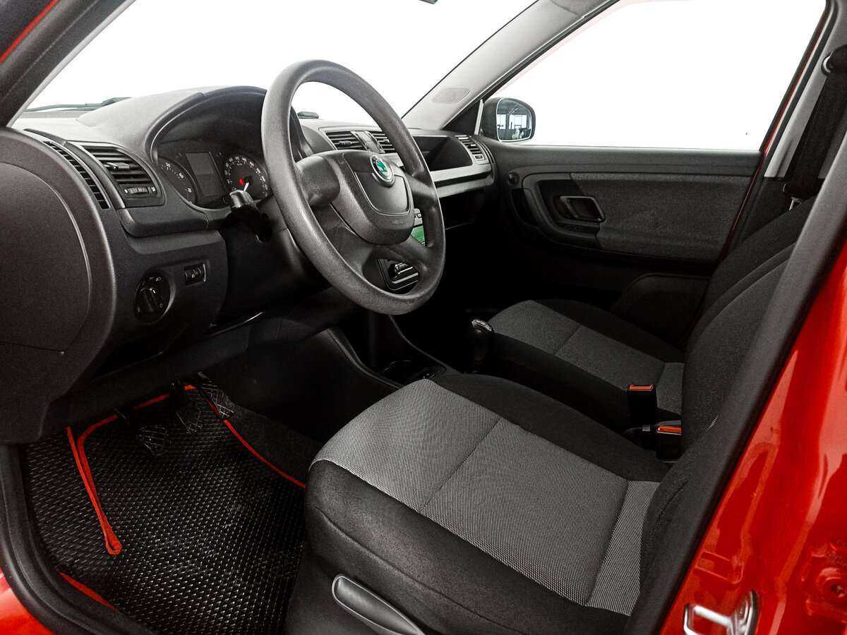 Skoda Fabia б/у, 2012, Механическая. Фото: #12
