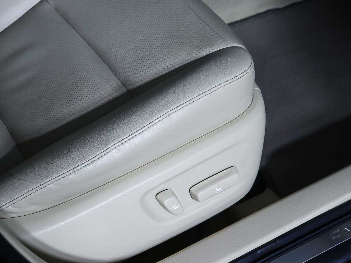 Toyota Camry б/у, 2015, Автоматическая. Фото: #14