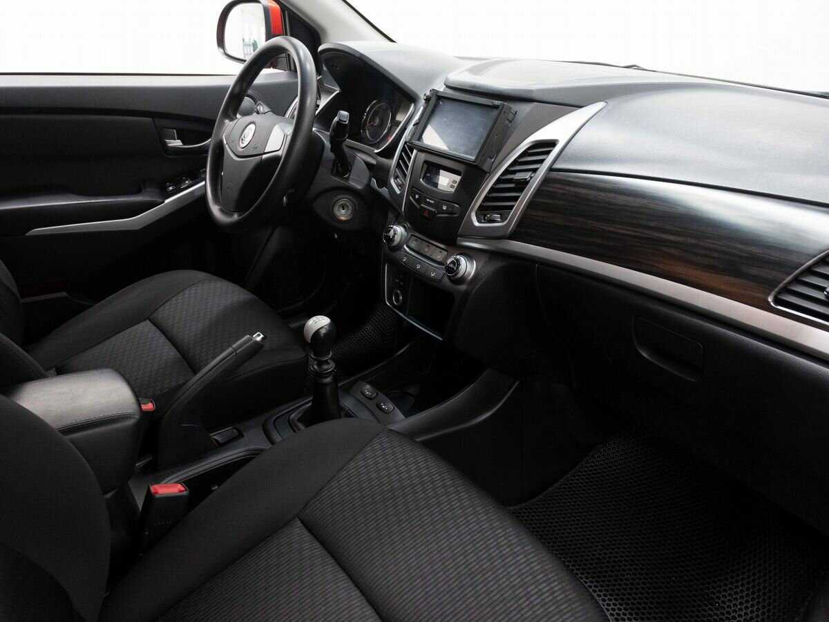 SsangYong Actyon б/у, 2013, Механическая. Фото: #12