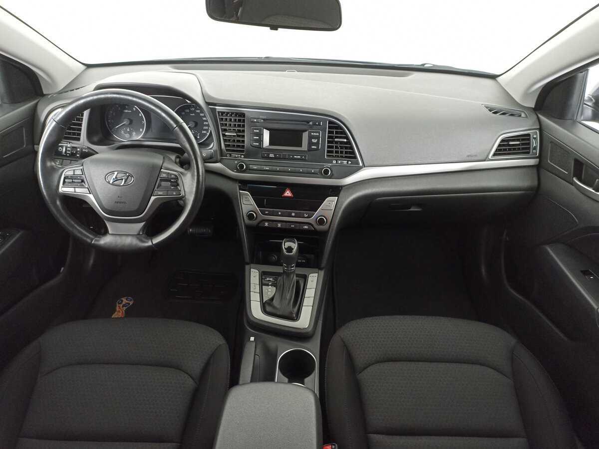 Hyundai Elantra б/у, 2018, Автоматическая. Фото: #11