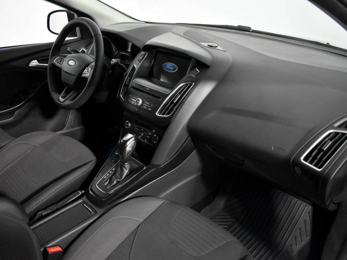 Ford Focus б/у, 2018, Автоматическая. Фото: #11