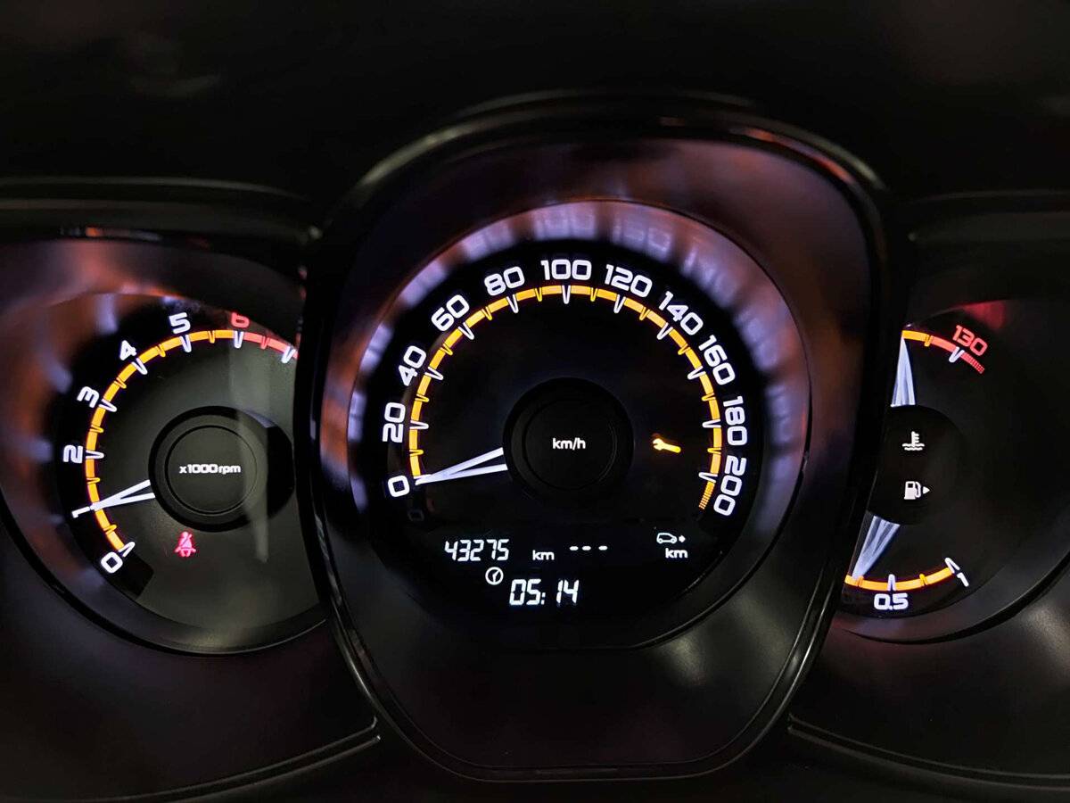 Lada (ВАЗ) Vesta б/у, 2022, Механическая. Фото: #12