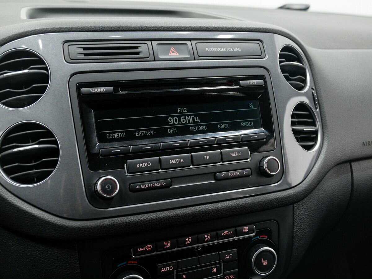 Volkswagen Tiguan б/у, 2013, Автоматическая. Фото: #20