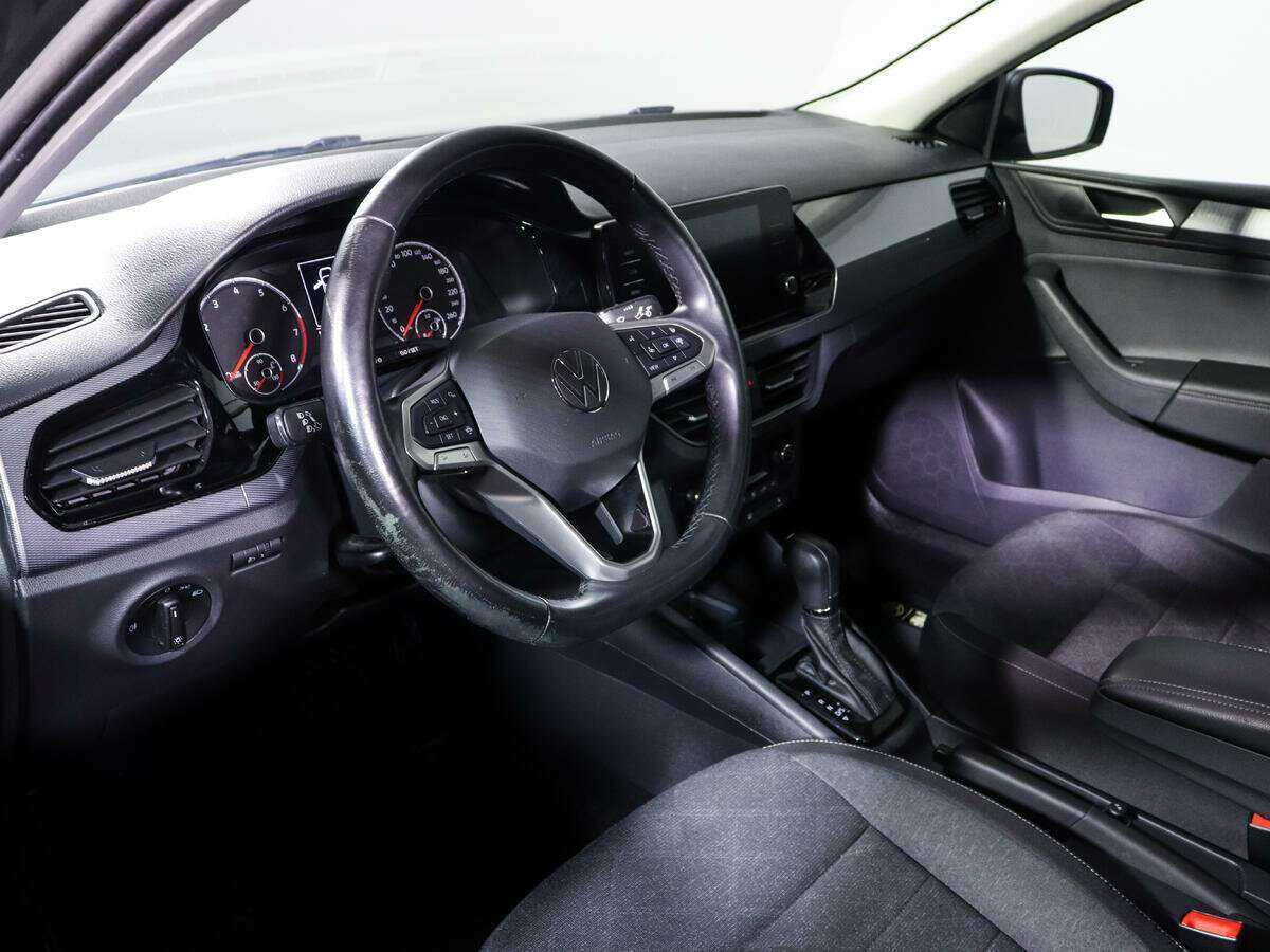 Volkswagen Polo б/у, 2021, Автоматическая. Фото: #10