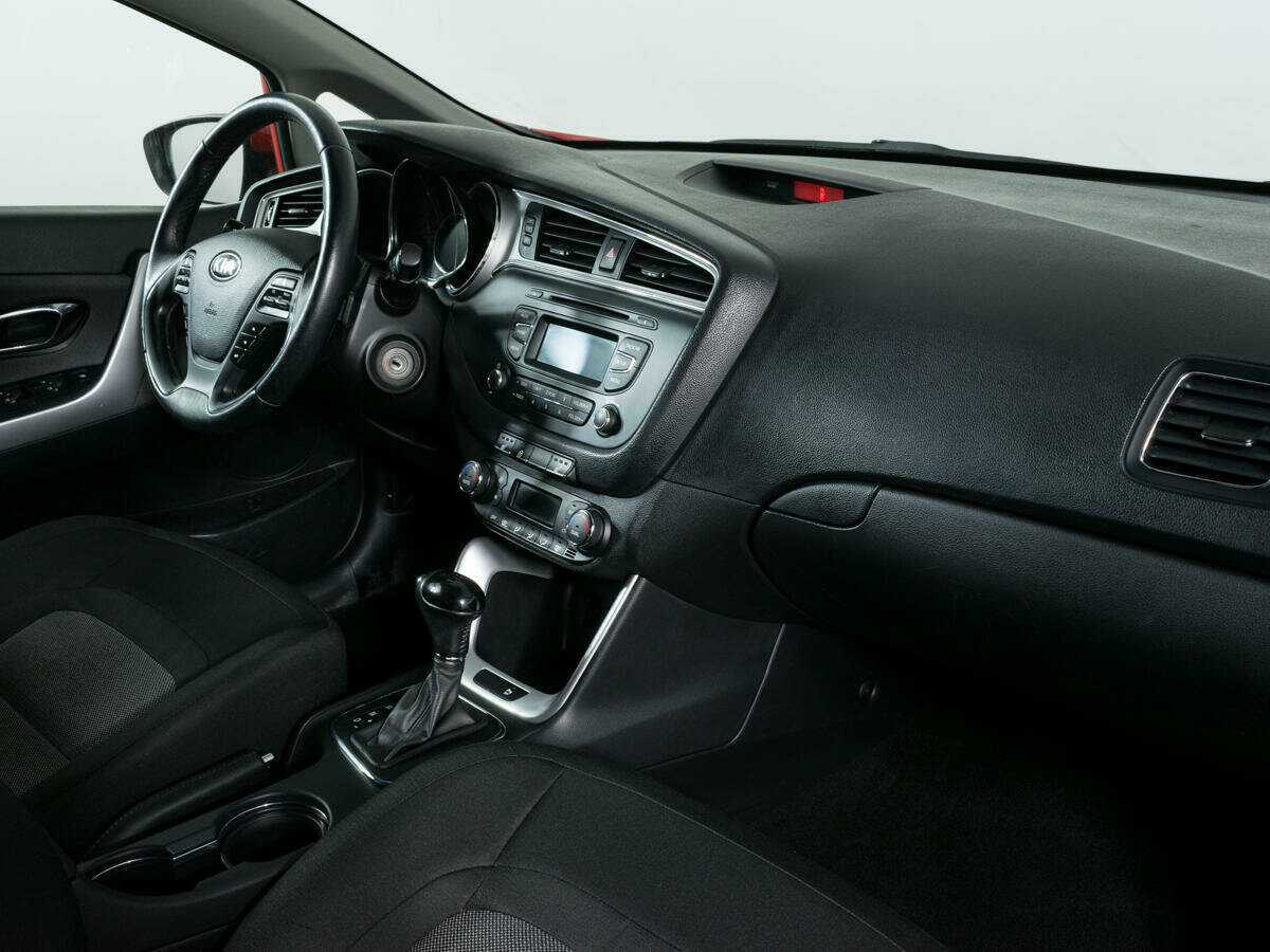 Kia Ceed б/у, 2018, Автоматическая. Фото: #8