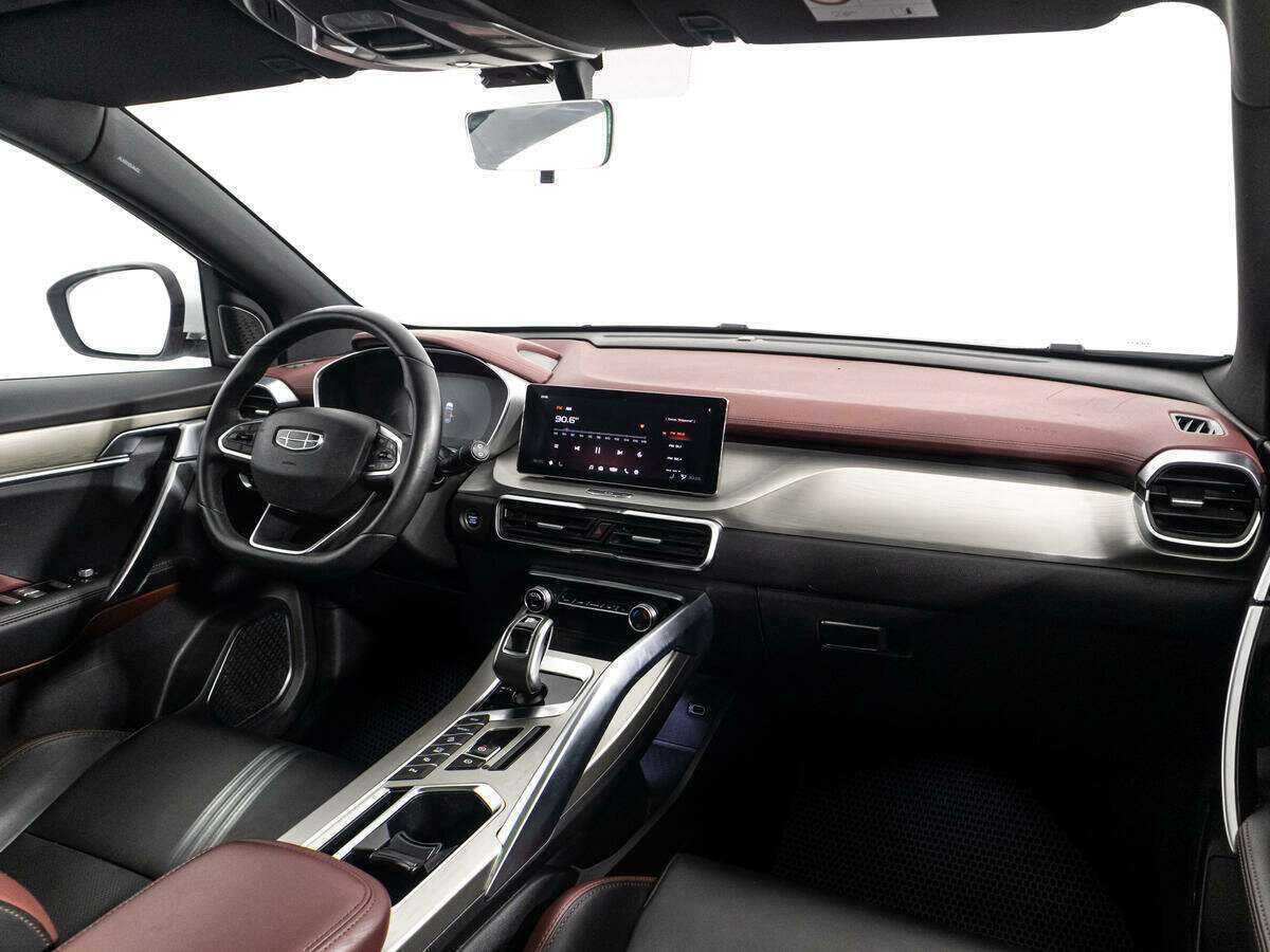 Geely Coolray б/у, 2021, Роботизированная. Фото: #8