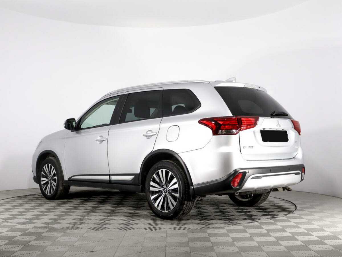 Mitsubishi Outlander б/у, 2019, Вариатор. Фото: #5
