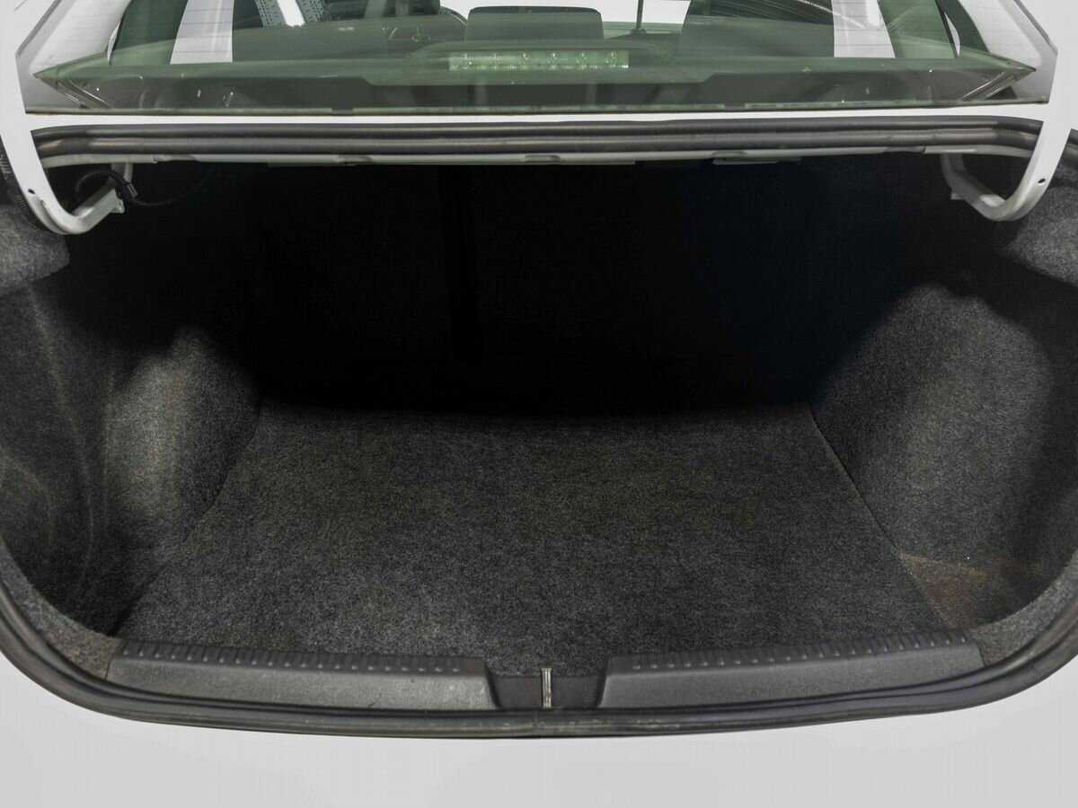 Volkswagen Polo б/у, 2014, Автоматическая. Фото: #19