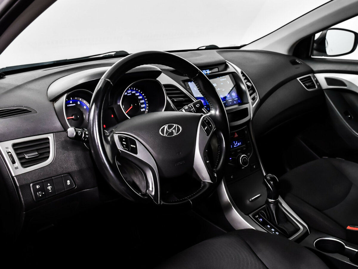 Hyundai Elantra б/у, 2014, Автоматическая. Фото: #11