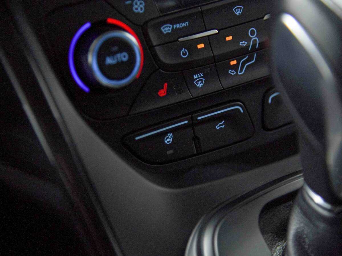 Ford Kuga б/у, 2018, Автоматическая. Фото: #9