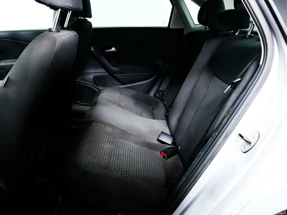 Volkswagen Polo б/у, 2012, Автоматическая. Фото: #11