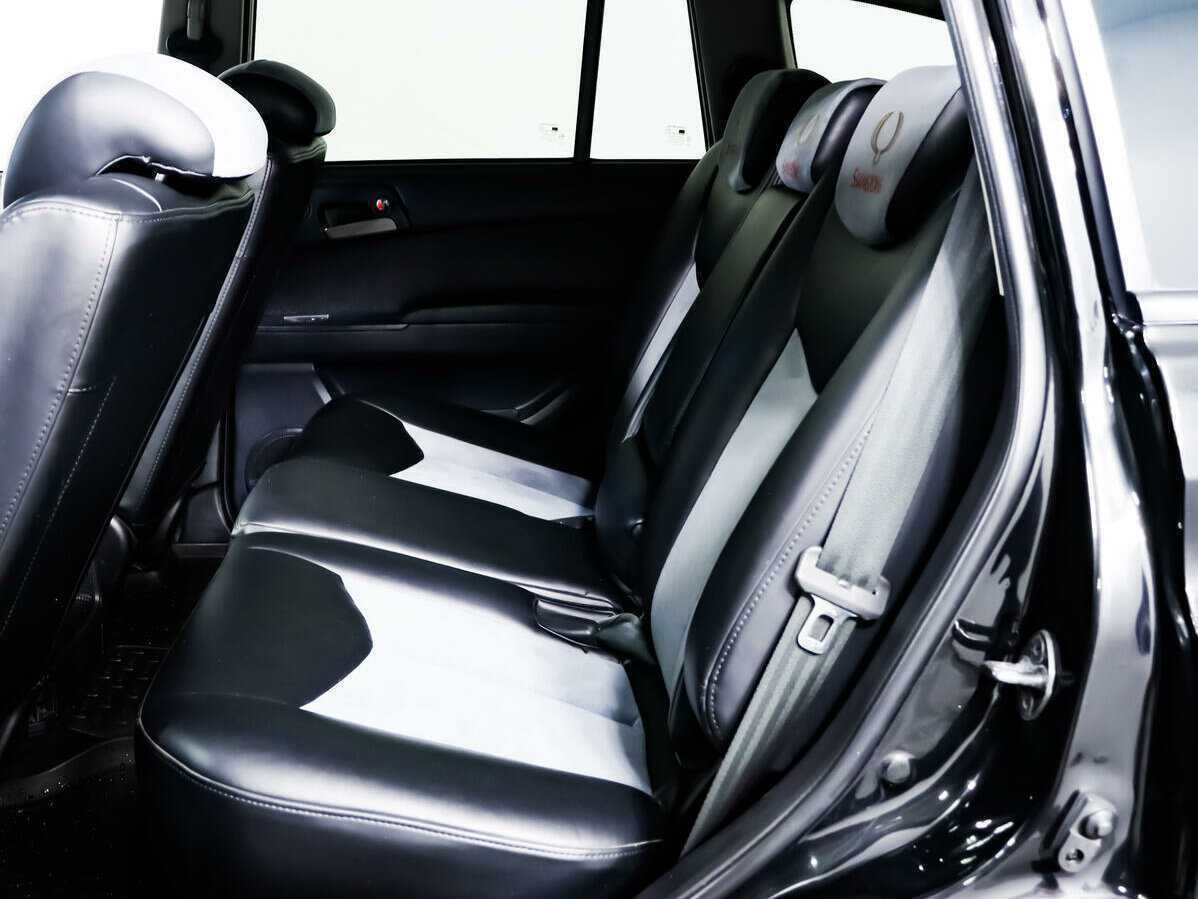 SsangYong Kyron б/у, 2013, Механическая. Фото: #9