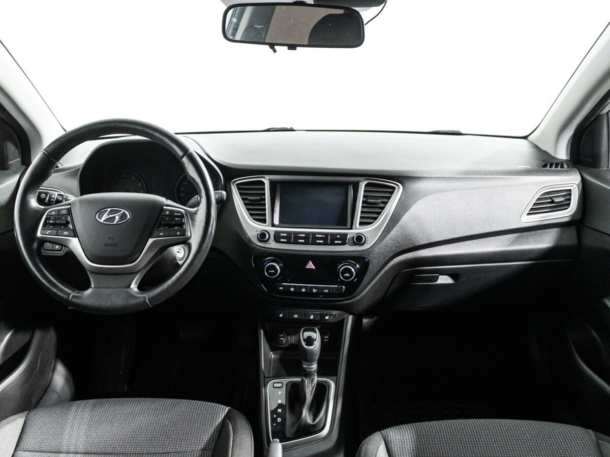 Hyundai Solaris б/у, 2019, Автоматическая. Фото: #12
