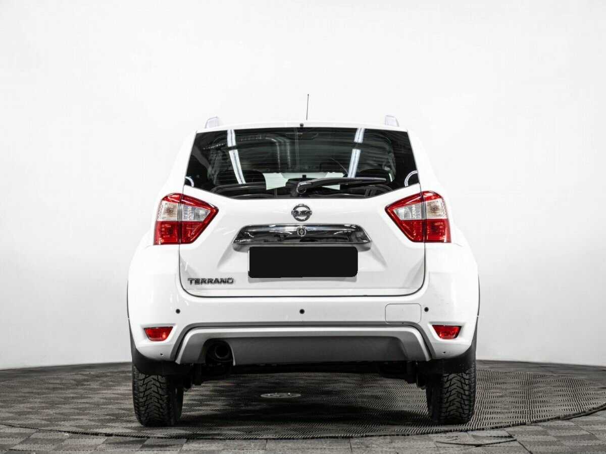 Nissan Terrano б/у, 2015, Автоматическая. Фото: #4