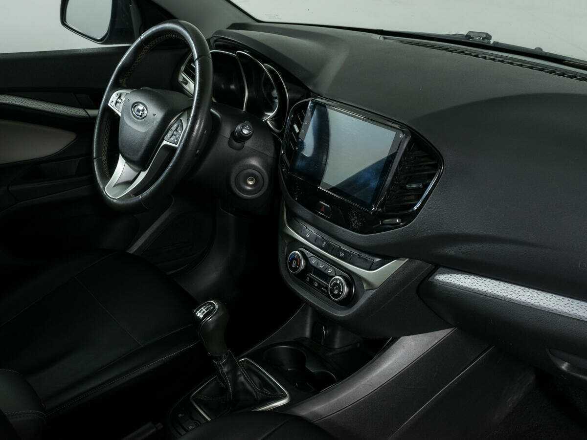 Lada (ВАЗ) Vesta б/у, 2020, Механическая. Фото: #6