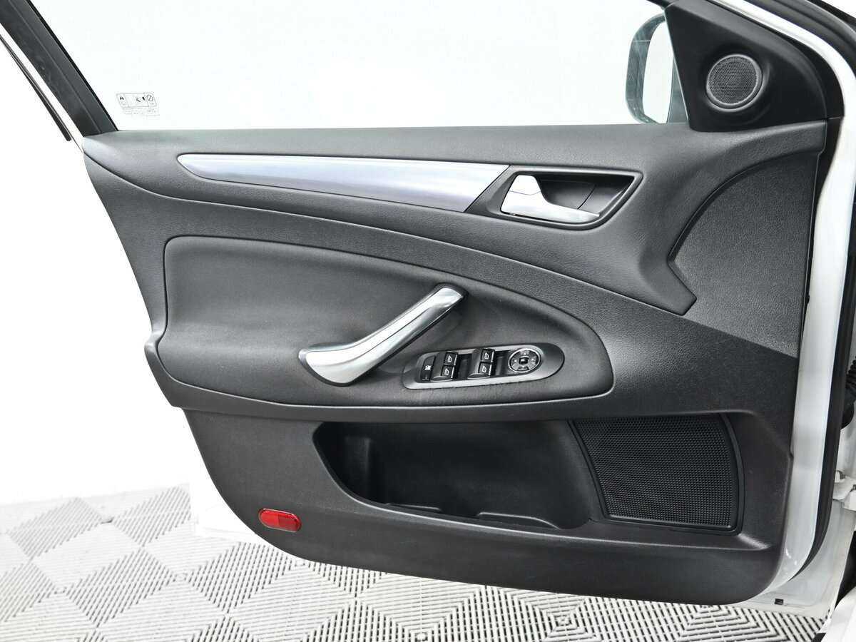 Ford Mondeo б/у, 2013, Автоматическая. Фото: #8