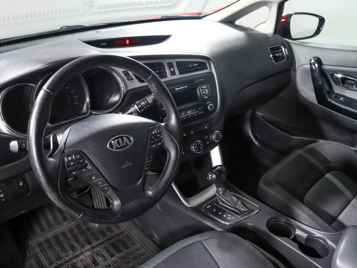 Kia Ceed б/у, 2014, Автоматическая. Фото: #12