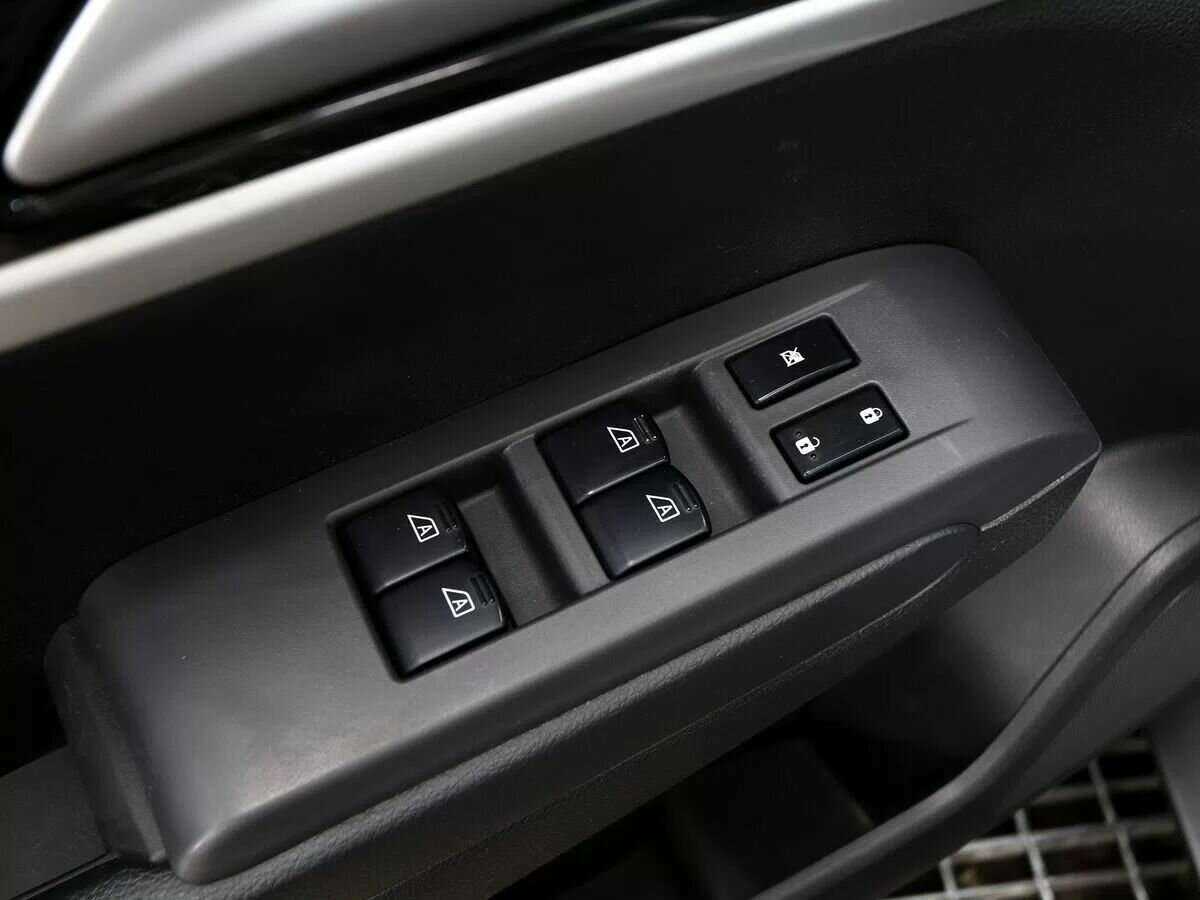 Dongfeng AX7 б/у, 2017, Автоматическая. Фото: #8