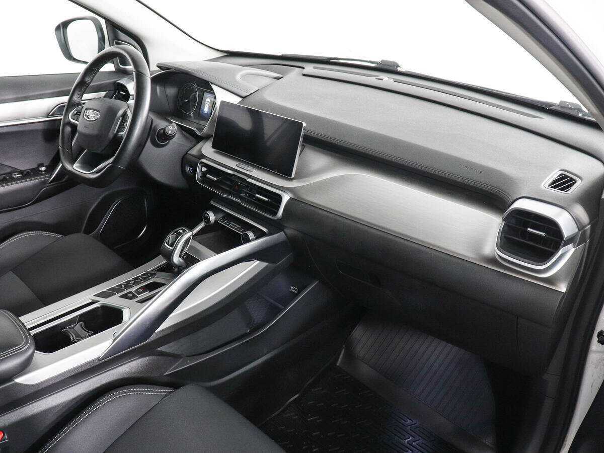 Geely Coolray б/у, 2021, Роботизированная. Фото: #9