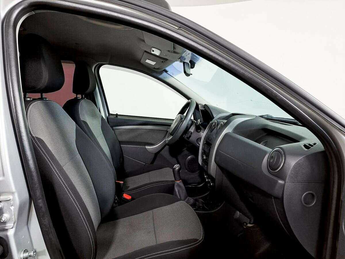 Renault Duster б/у, 2015, Механическая. Фото: #6