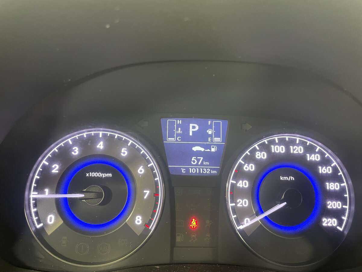 Hyundai Solaris б/у, 2016, Автоматическая. Фото: #11