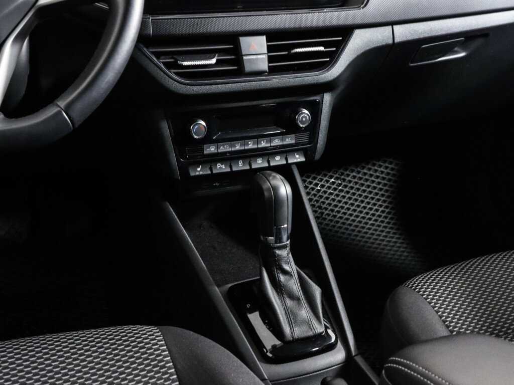 Volkswagen Polo б/у, 2021, Автоматическая. Фото: #9