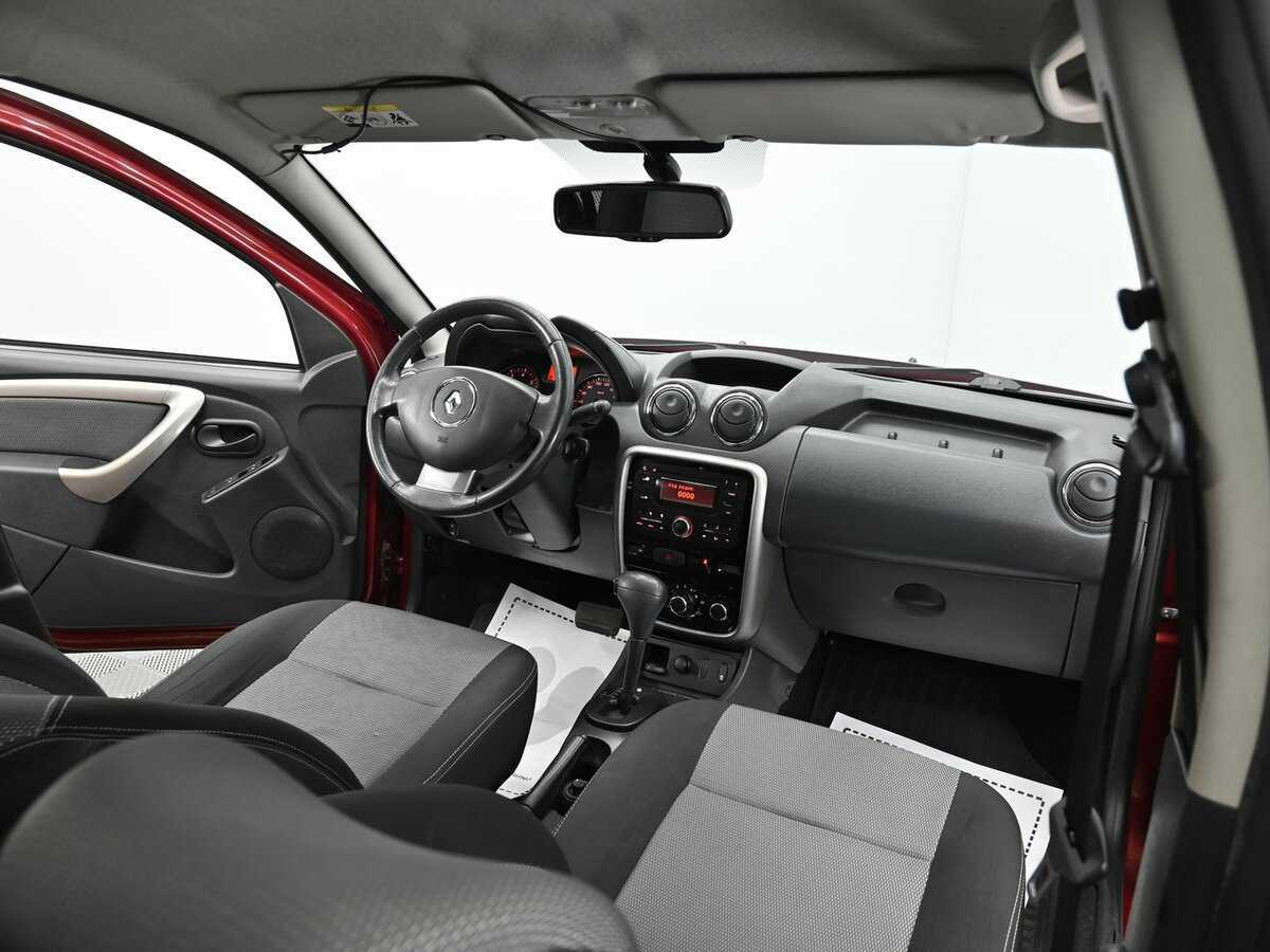 Renault Duster б/у, 2014, Автоматическая. Фото: #5