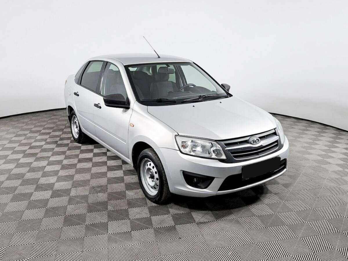 Lada (ВАЗ) Granta б/у, 2016, Механическая. Фото: #2