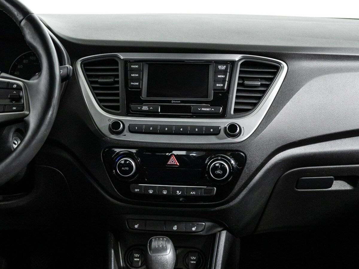 Hyundai Solaris б/у, 2017, Механическая. Фото: #13